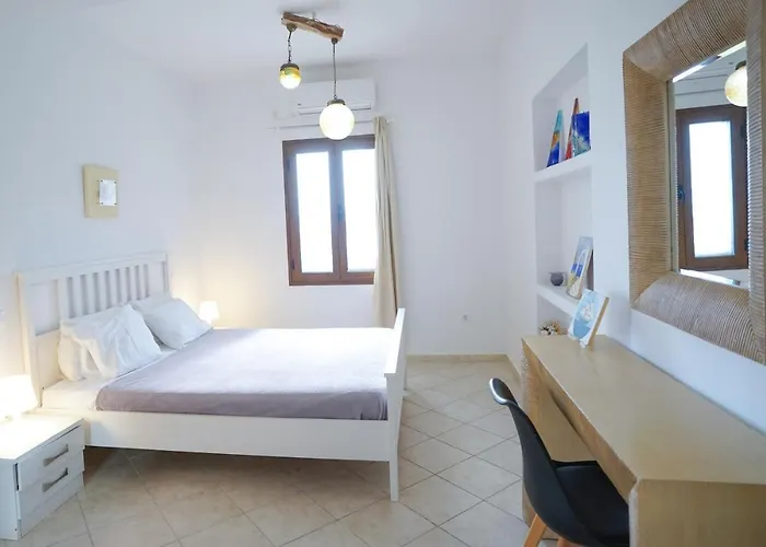 With Veranda Тира