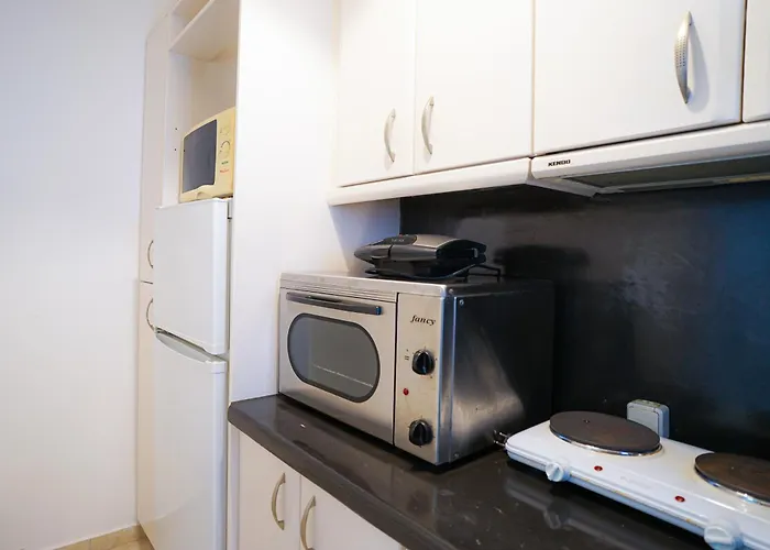 With Veranda * Тира