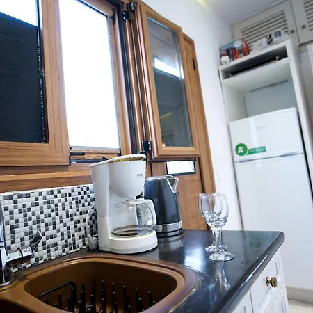 Lägenhet With Veranda Fira (Santorini)