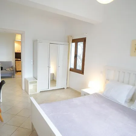 With Veranda * Fira (Santorini)